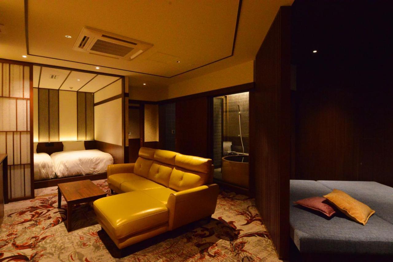 鳥居崎倶楽部 Hotel&Seafoods Kisarazu Buitenkant foto