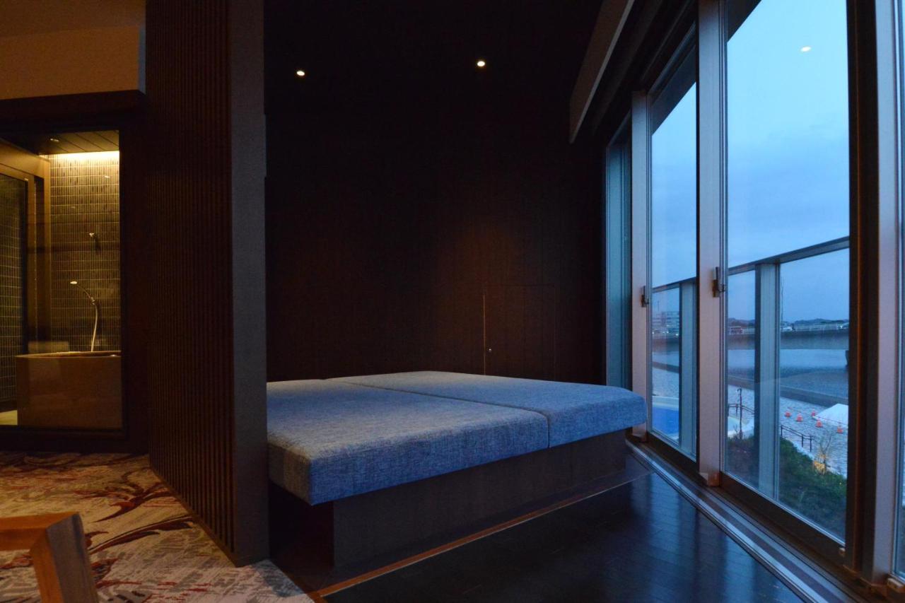 鳥居崎倶楽部 Hotel&Seafoods Kisarazu Buitenkant foto