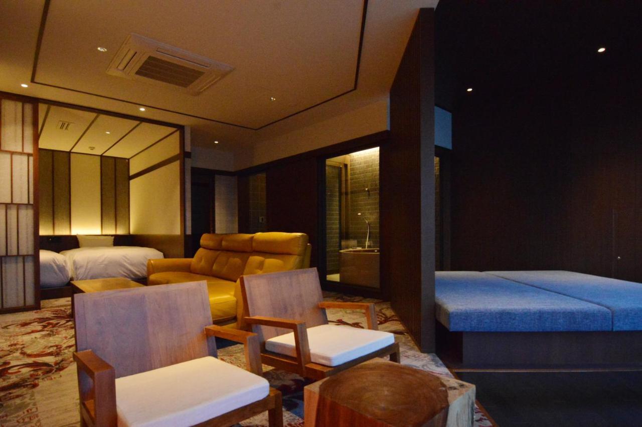鳥居崎倶楽部 Hotel&Seafoods Kisarazu Buitenkant foto