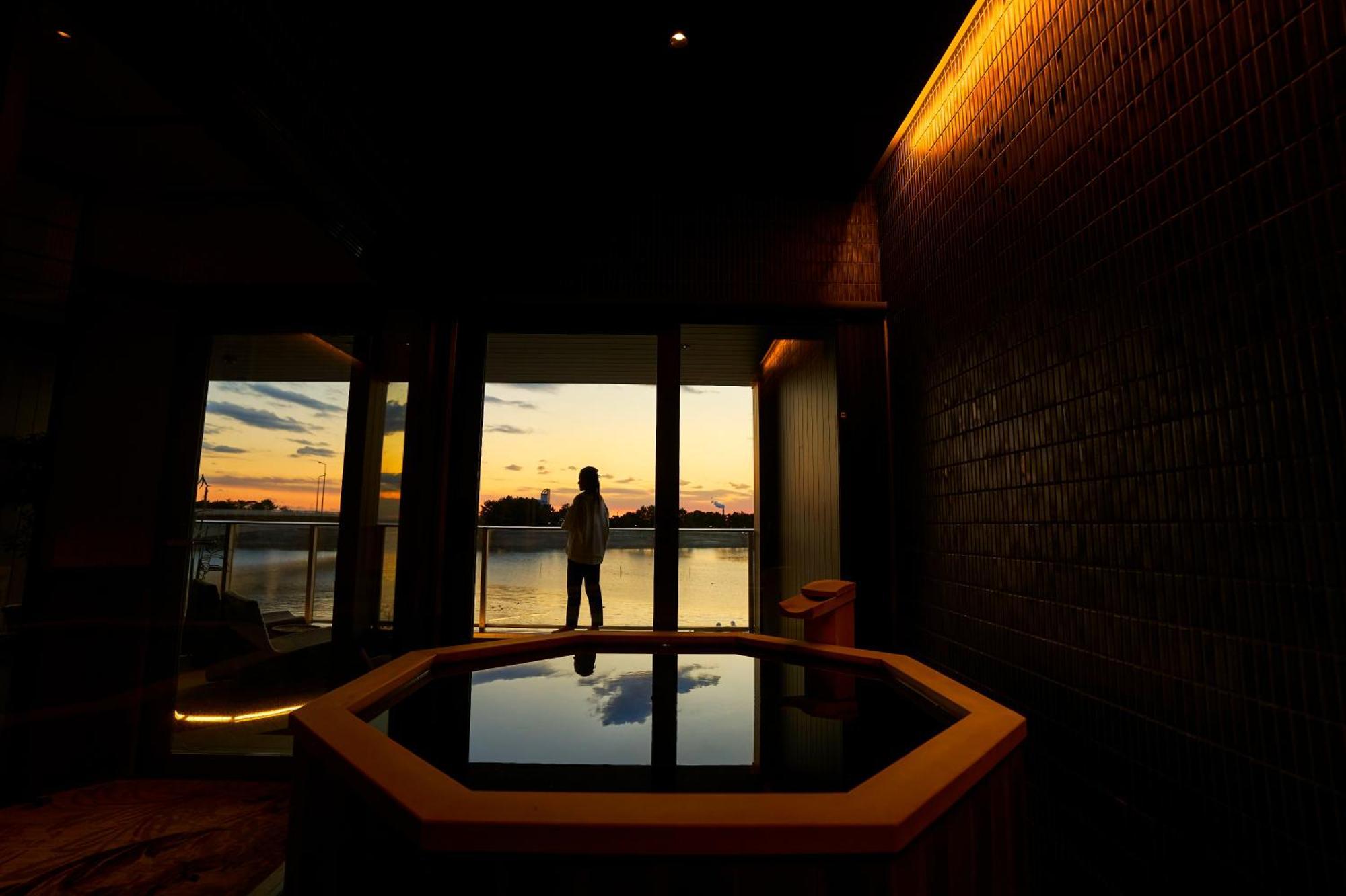 鳥居崎倶楽部 Hotel&Seafoods Kisarazu Buitenkant foto